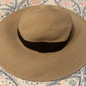 Solar Escape Wide Brim Sun Hat